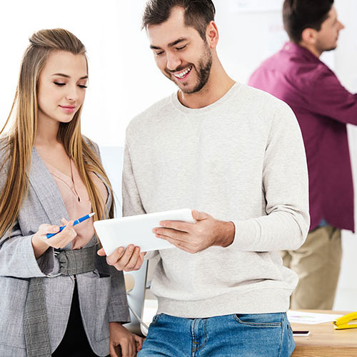HR Software: Revolutionizing Human Resource Management in Modern Organizations
